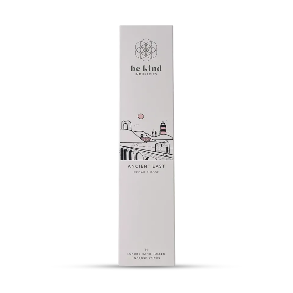 Be kind industries Ancient East Cedar and Rose bâtons d'encens 10 bâtons naturels
