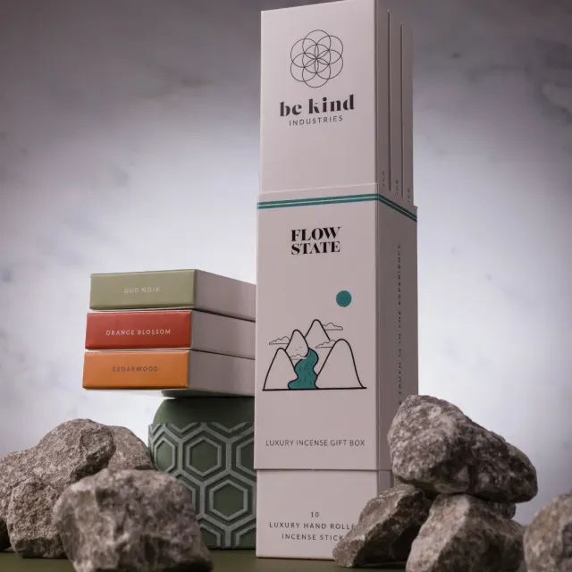 Be Kind Industries Flow State coffret encens 3x10 bâtons