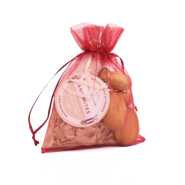 Ambiance Cade Pochon Cadeau et Découverte bois de cade